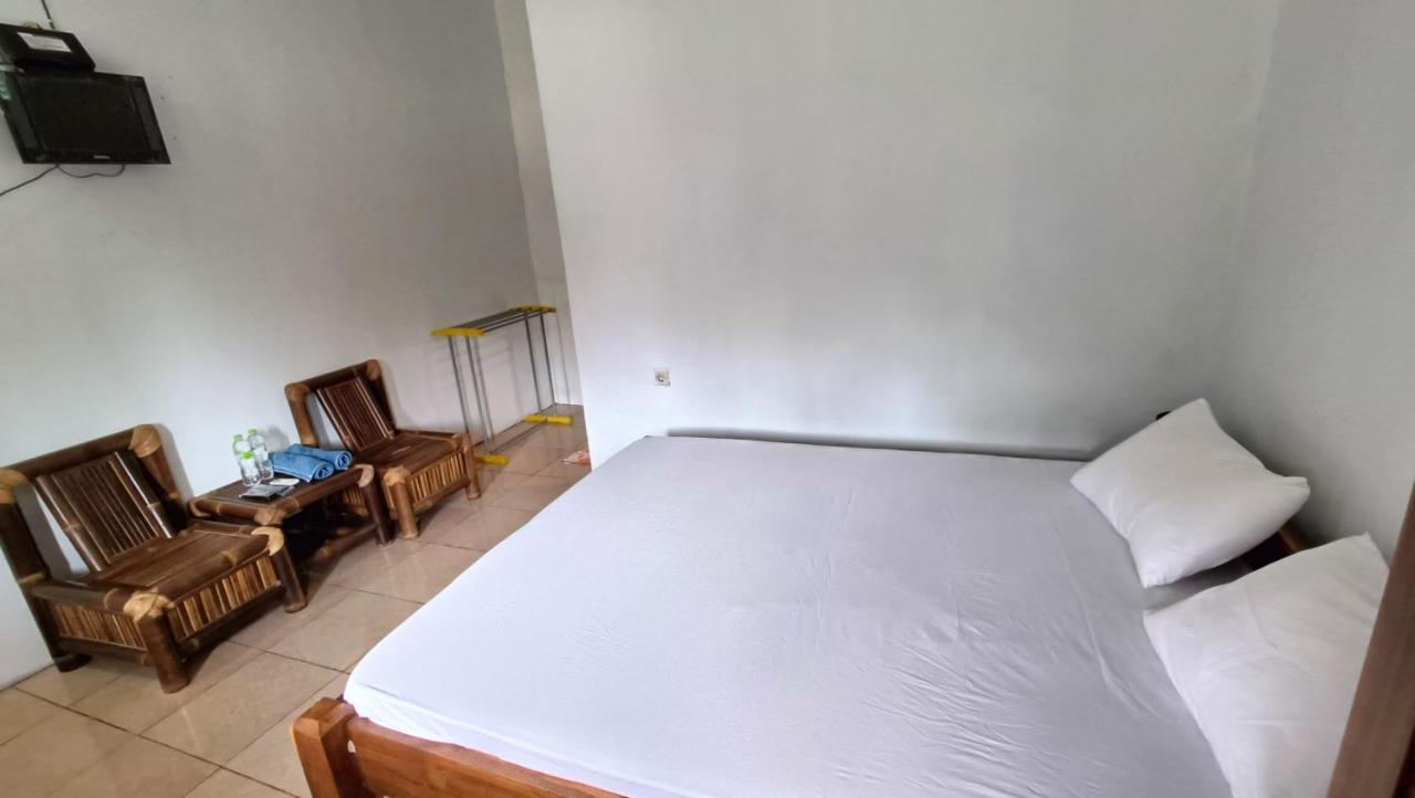 Jogo Segoro Homestay Mitra Reddoorz Near Pantai Sundak Gunungkidul Ngandong Exterior foto