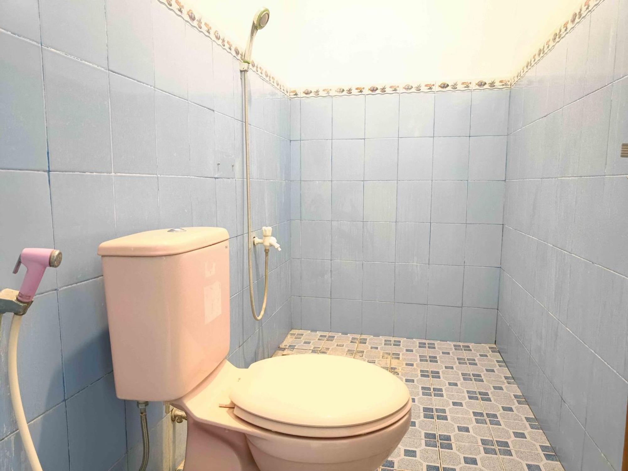 Jogo Segoro Homestay Mitra Reddoorz Near Pantai Sundak Gunungkidul Ngandong Habitación foto